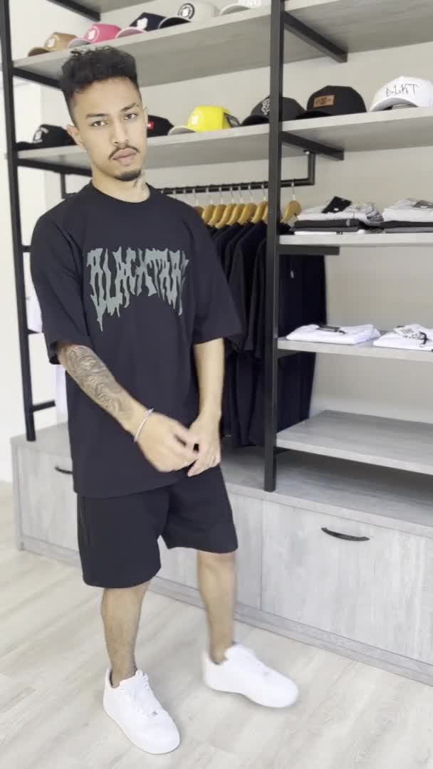 Camiseta Oversized Hardcore